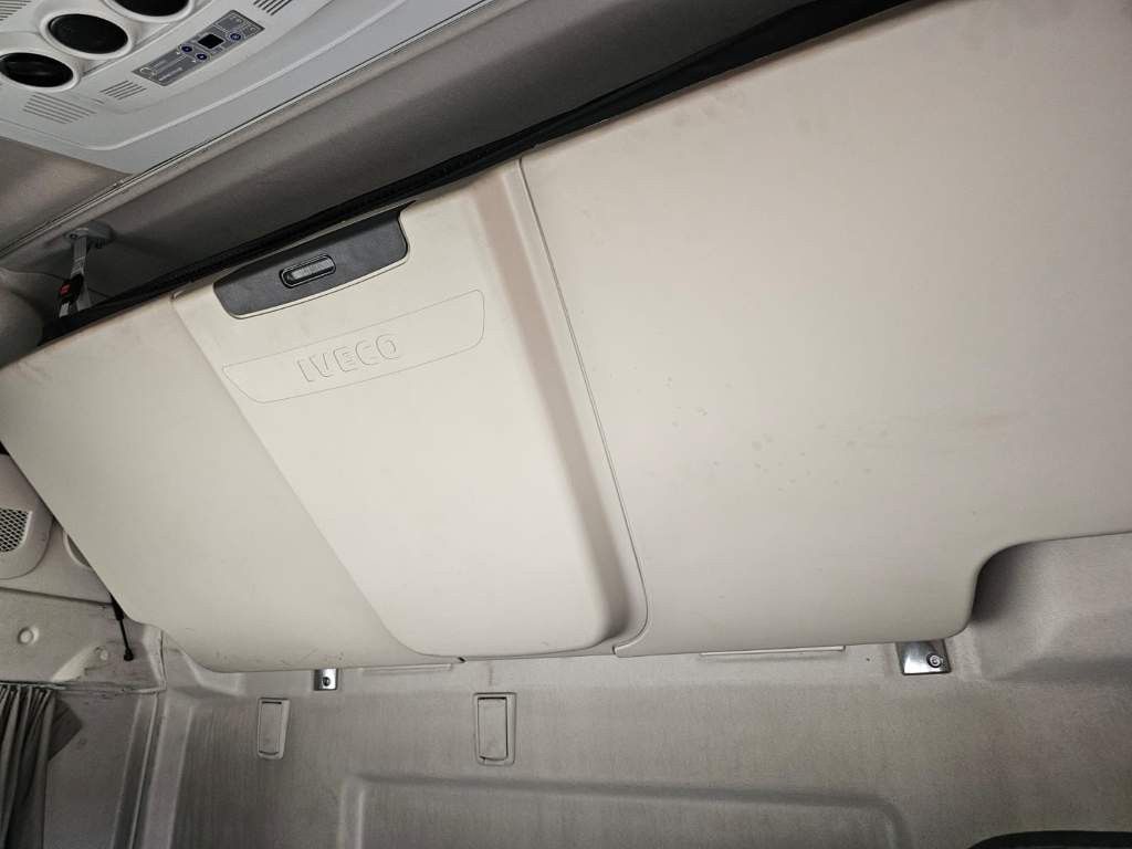 Fahrzeugabbildung Iveco 460 Stralis Hi Way, Retarder, durchrepariert,CNG