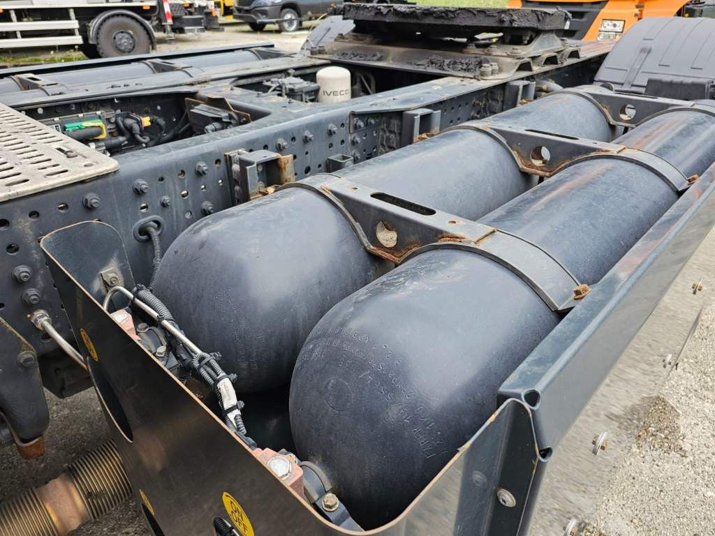 Fahrzeugabbildung Iveco 460 Stralis Hi Way, Retarder, durchrepariert,CNG