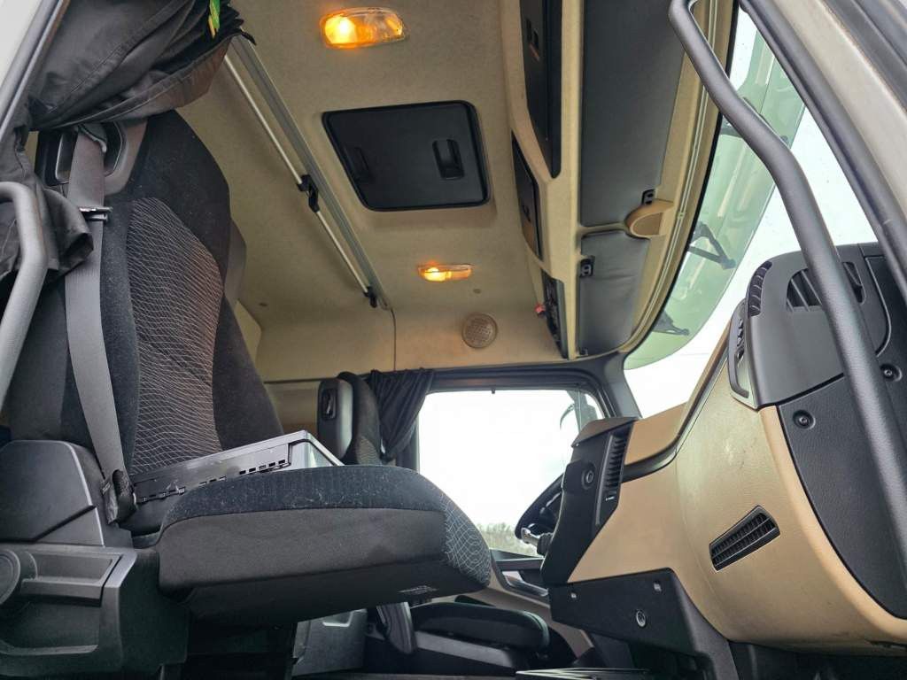 Fahrzeugabbildung Mercedes-Benz 2545 BDF, Multiwechsler,neue Injektoren+ Ölpumpe