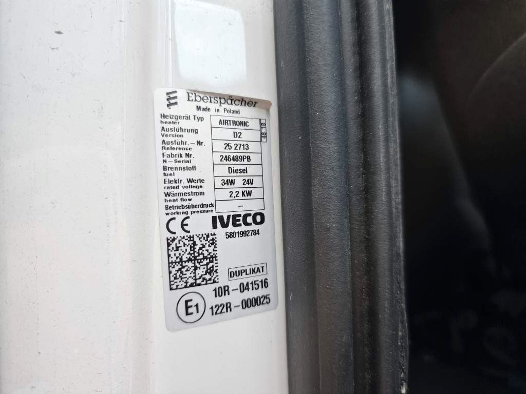 Fahrzeugabbildung Iveco 460 Hi Way, Retarder, Reifendruckkontrolle