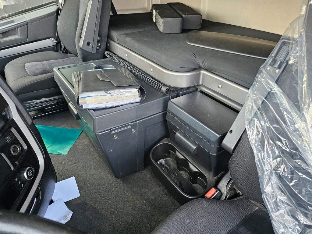 Fahrzeugabbildung Iveco 460 Hi Way, Retarder, Reifendruckkontrolle