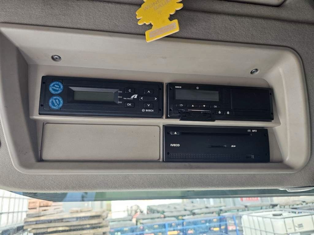 Fahrzeugabbildung Iveco 460 Hi Way, Retarder, Reifendruckkontrolle