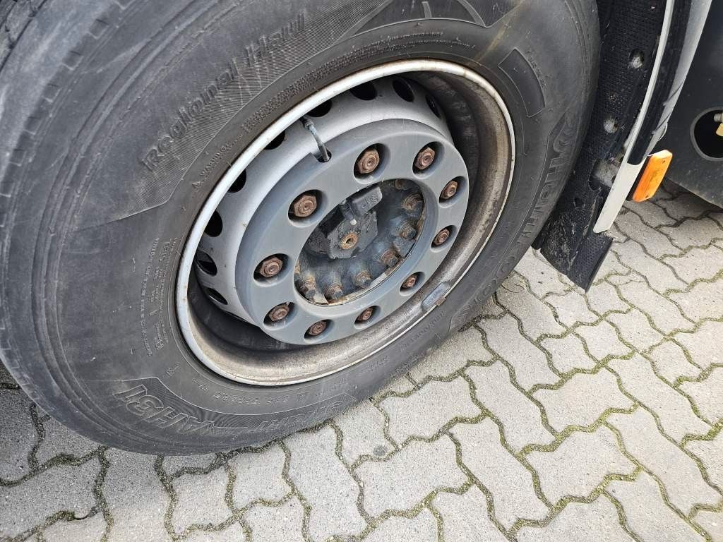 Fahrzeugabbildung Iveco 460 Hi Way, Retarder, Reifendruckkontrolle