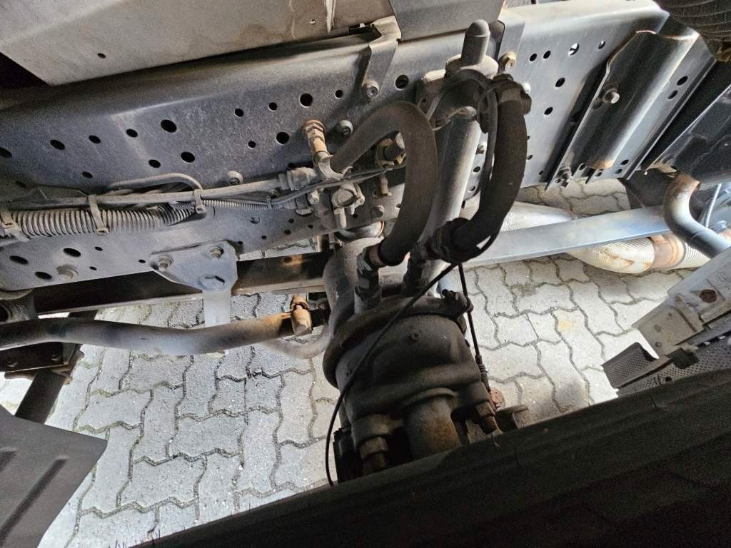 Fahrzeugabbildung Iveco 460 Hi Way, Retarder, Reifendruckkontrolle