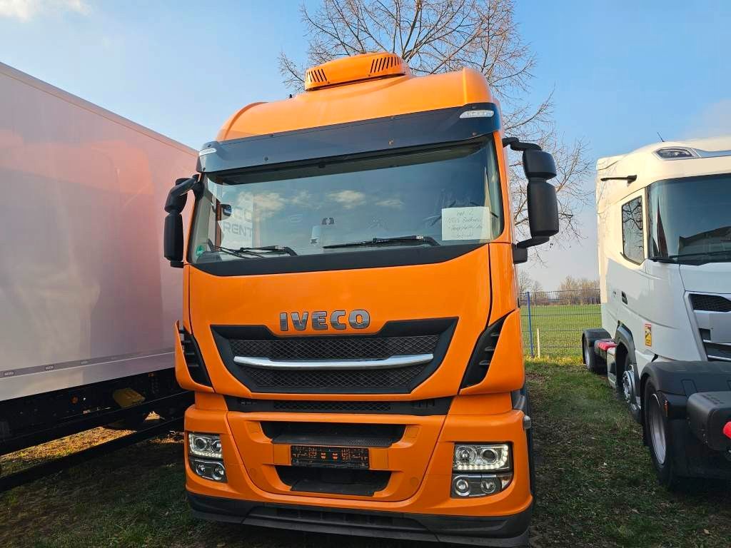 Fahrzeugabbildung Iveco 460 Hi Way, Retarder, Standklima