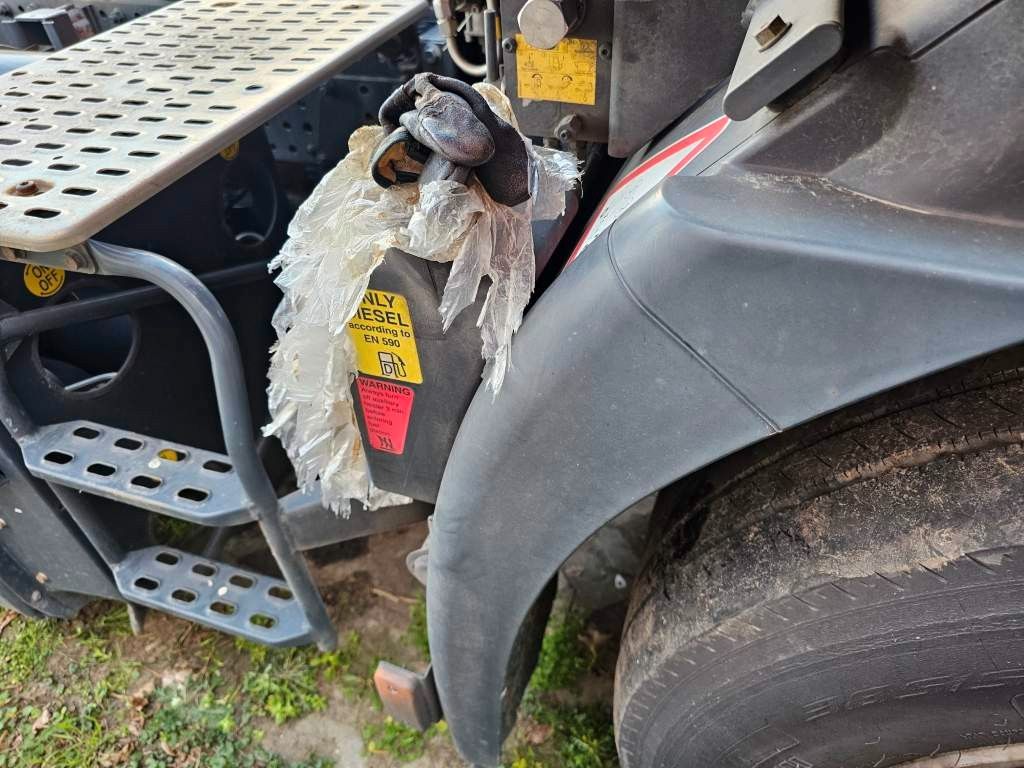 Fahrzeugabbildung Iveco 460 Hi Way, Retarder, Standklima