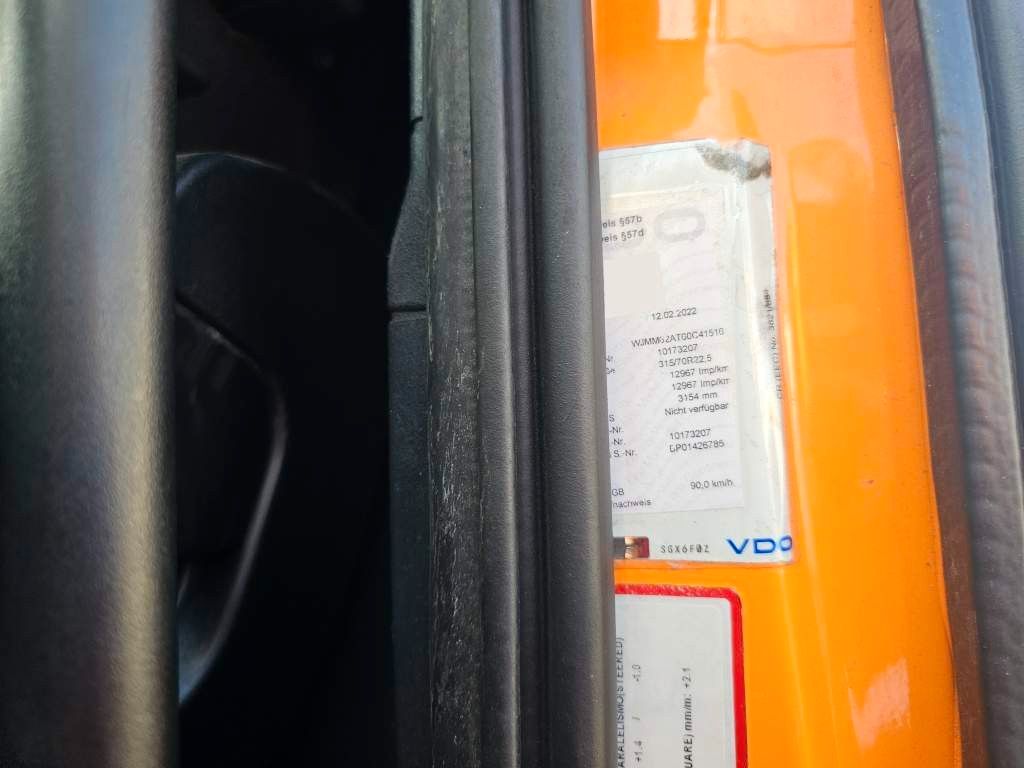 Fahrzeugabbildung Iveco 460 Hi Way, Retarder, Abstandstempomat, Kühlfach