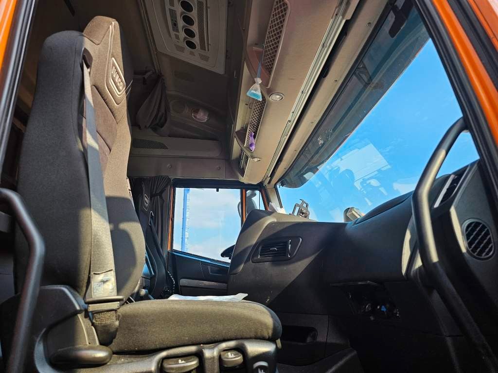 Fahrzeugabbildung Iveco 460 Hi Way, Retarder, Abstandstempomat, Kühlfach