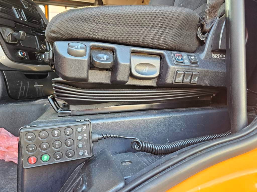 Fahrzeugabbildung Iveco 460 Hi Way, Retarder, Abstandstempomat, Kühlfach