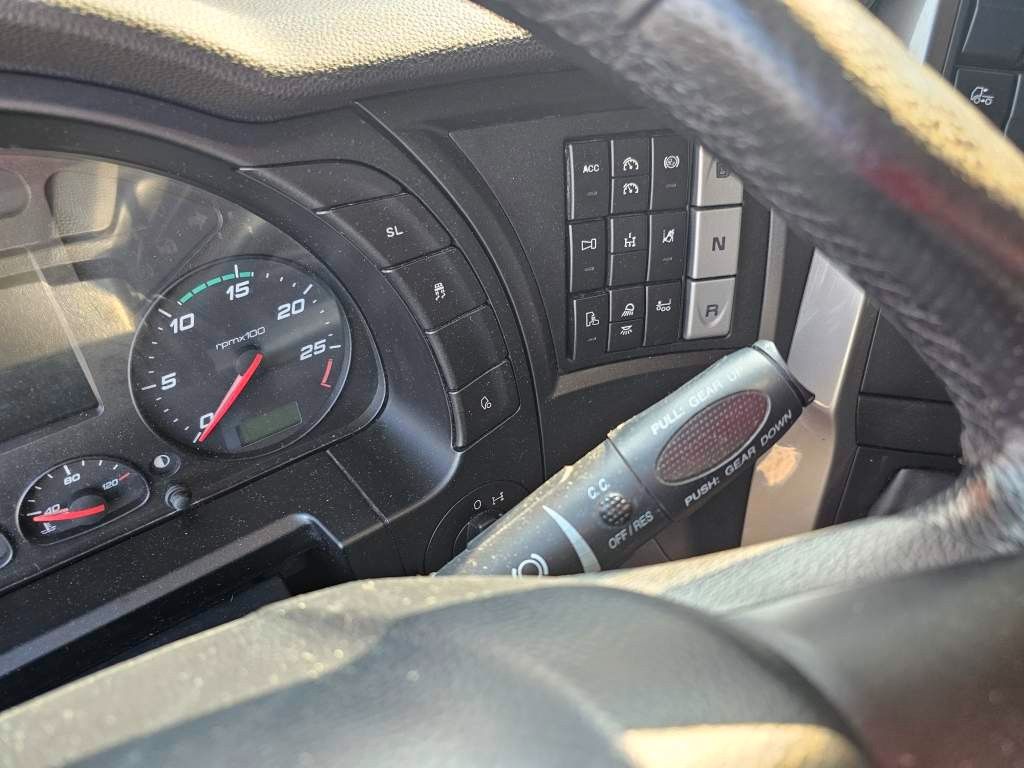 Fahrzeugabbildung Iveco 460 Hi Way, Retarder, Abstandstempomat, Kühlfach