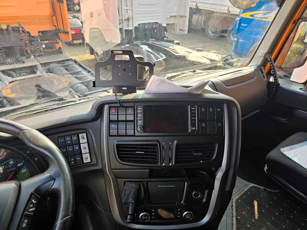 Fahrzeugabbildung Iveco 460 Hi Way, Retarder, Abstandstempomat, Kühlfach