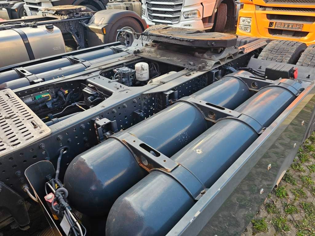 Fahrzeugabbildung Iveco 460 Hi Way, Retarder, Abstandstempomat, Kühlfach