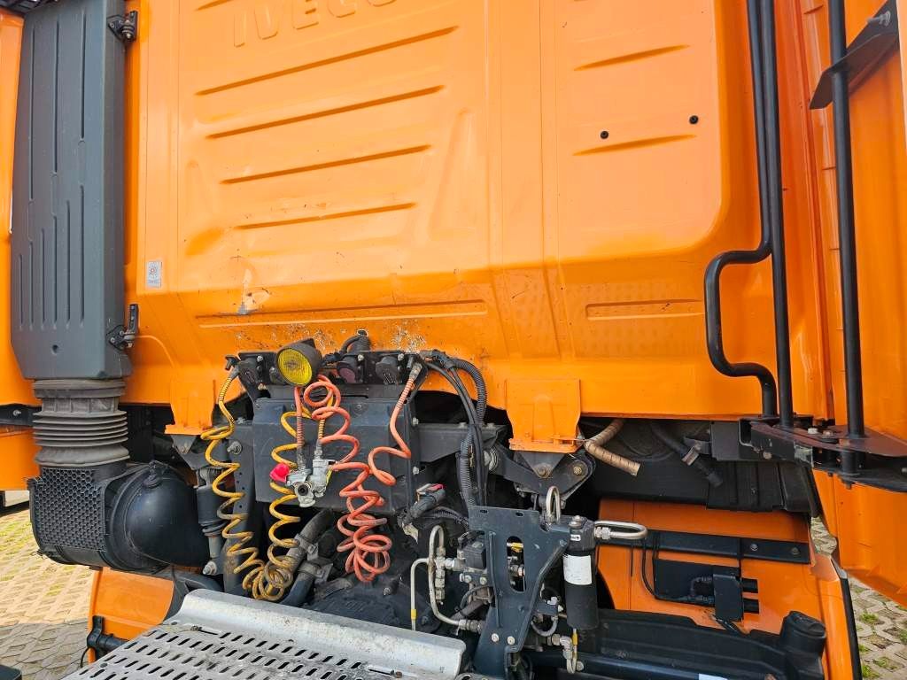 Fahrzeugabbildung Iveco 460 Hi Way, Retarder, Abstandstempomat, Kühlfach