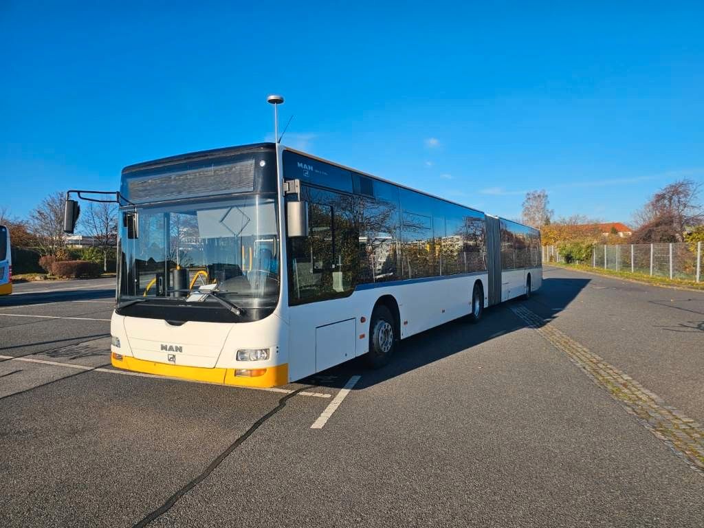 Fahrzeugabbildung MAN Lions City Gelenkbus, Retarder, TÜV 08/2026