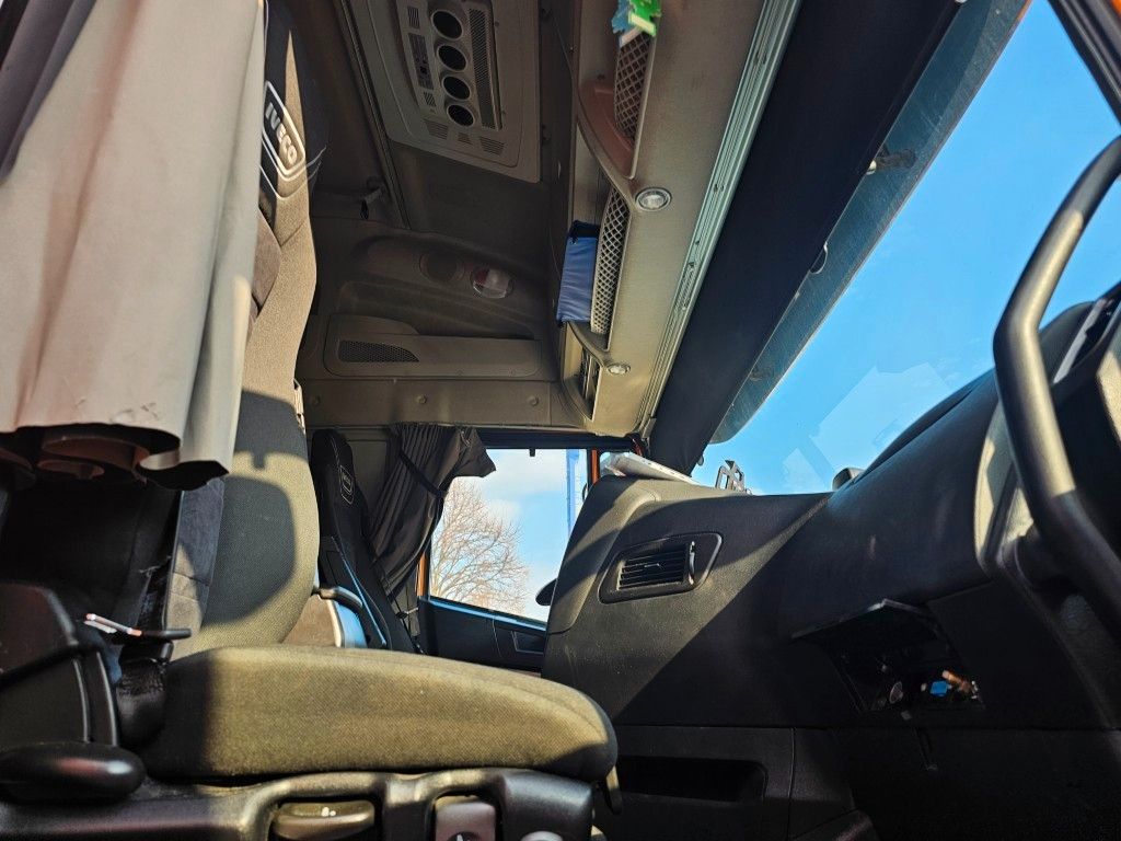 Fahrzeugabbildung Iveco 460 Hi Way, Standklima, Retarder, Euro 6