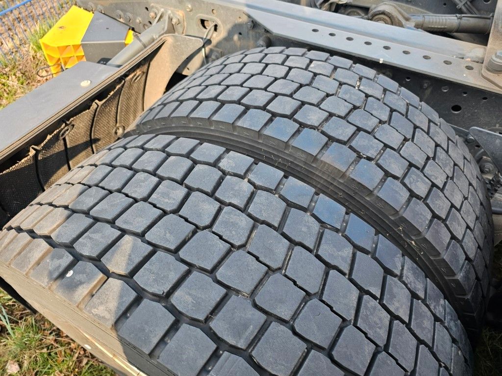 Fahrzeugabbildung Iveco 460 Hi Way, Standklima, Retarder, Euro 6