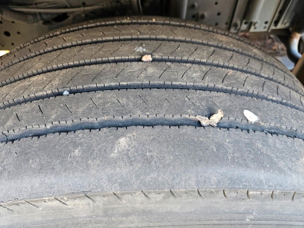 Fahrzeugabbildung Iveco 460 Hi Way, Standklima, Retarder, Euro 6