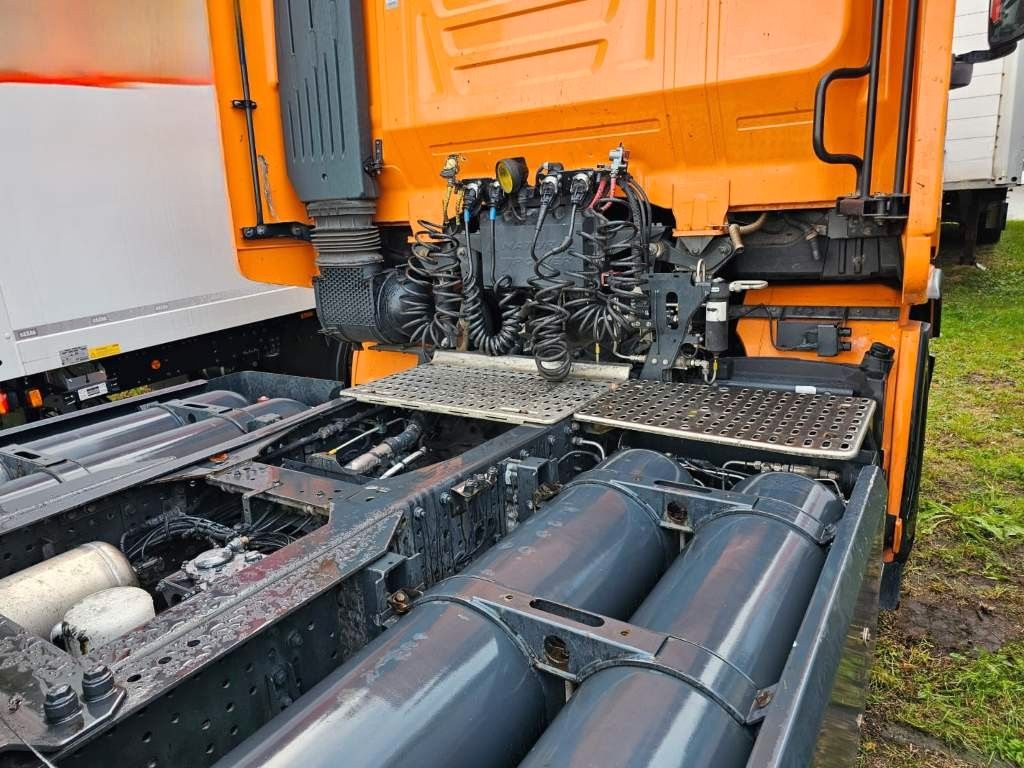 Fahrzeugabbildung Iveco 460 Hi Way, Standklima, Retarder, Euro 6