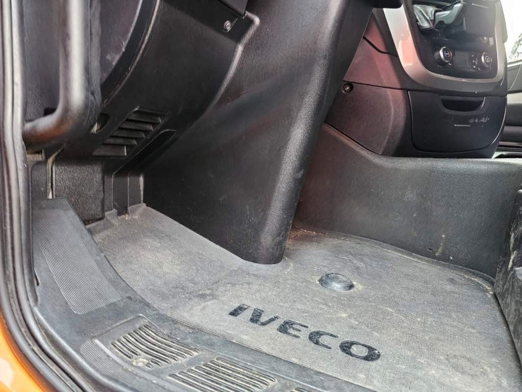 Fahrzeugabbildung Iveco 460 Hi Way, Standklima, Retarder, Euro 6