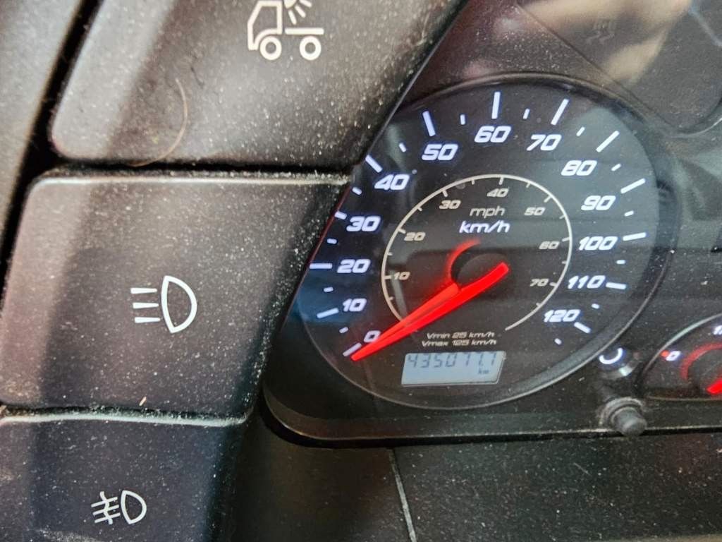 Fahrzeugabbildung Iveco 460 Hi Way, Standklima, Retarder, Euro 6