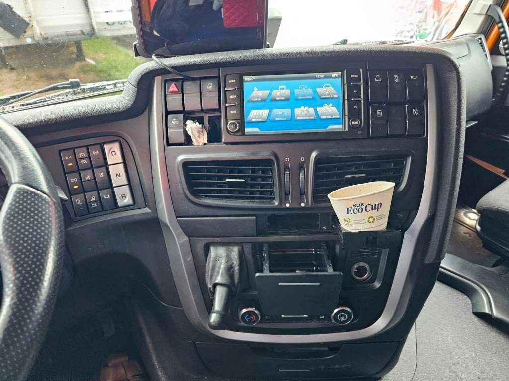 Fahrzeugabbildung Iveco 460 Hi Way, Standklima, Retarder, Euro 6