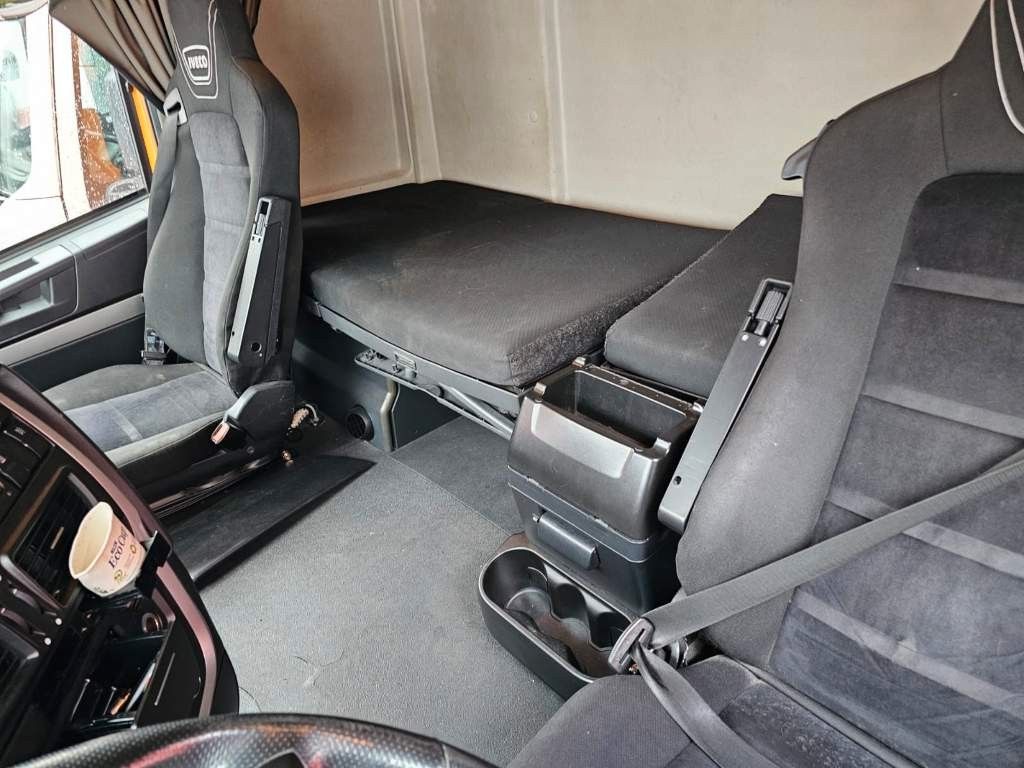 Fahrzeugabbildung Iveco 460 Hi Way, Standklima, Retarder, Euro 6
