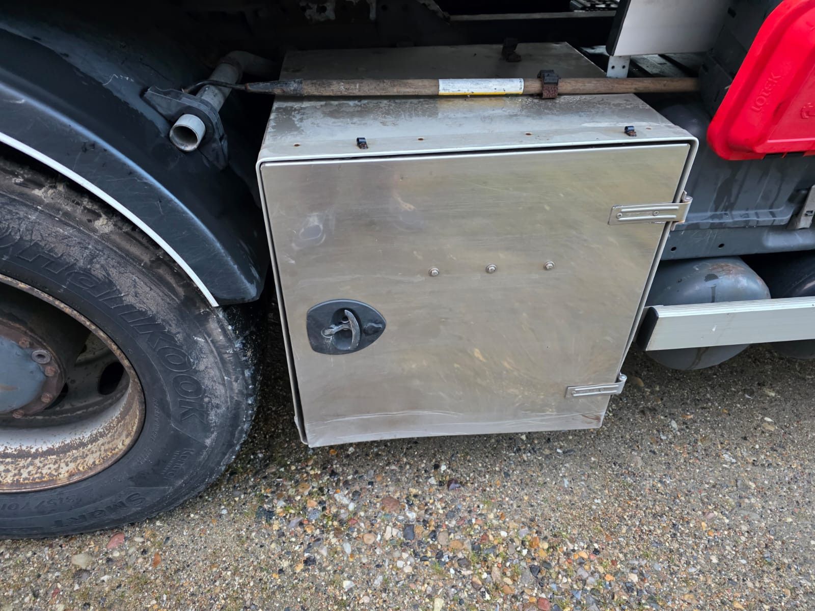 Fahrzeugabbildung Mercedes-Benz 2635 NTM 2 Kammern 12,6+6,2 cbm, Klima