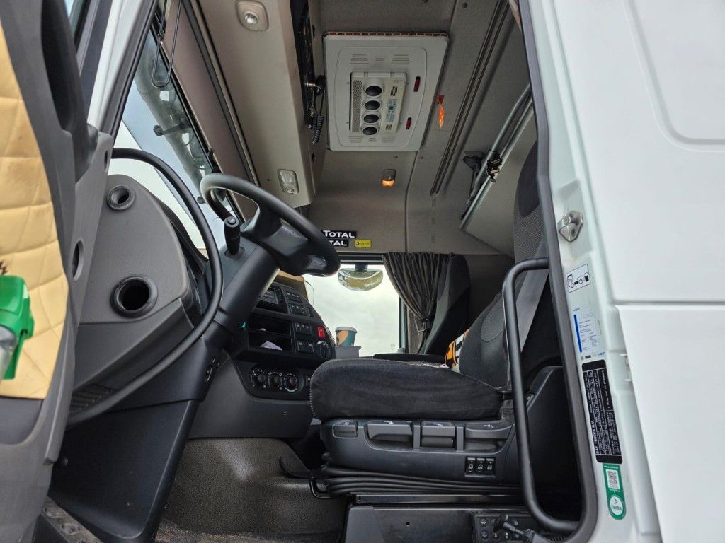 Fahrzeugabbildung DAF XF 510 BDF, ZF mit Brücks und Hänger+Brücke, ADR