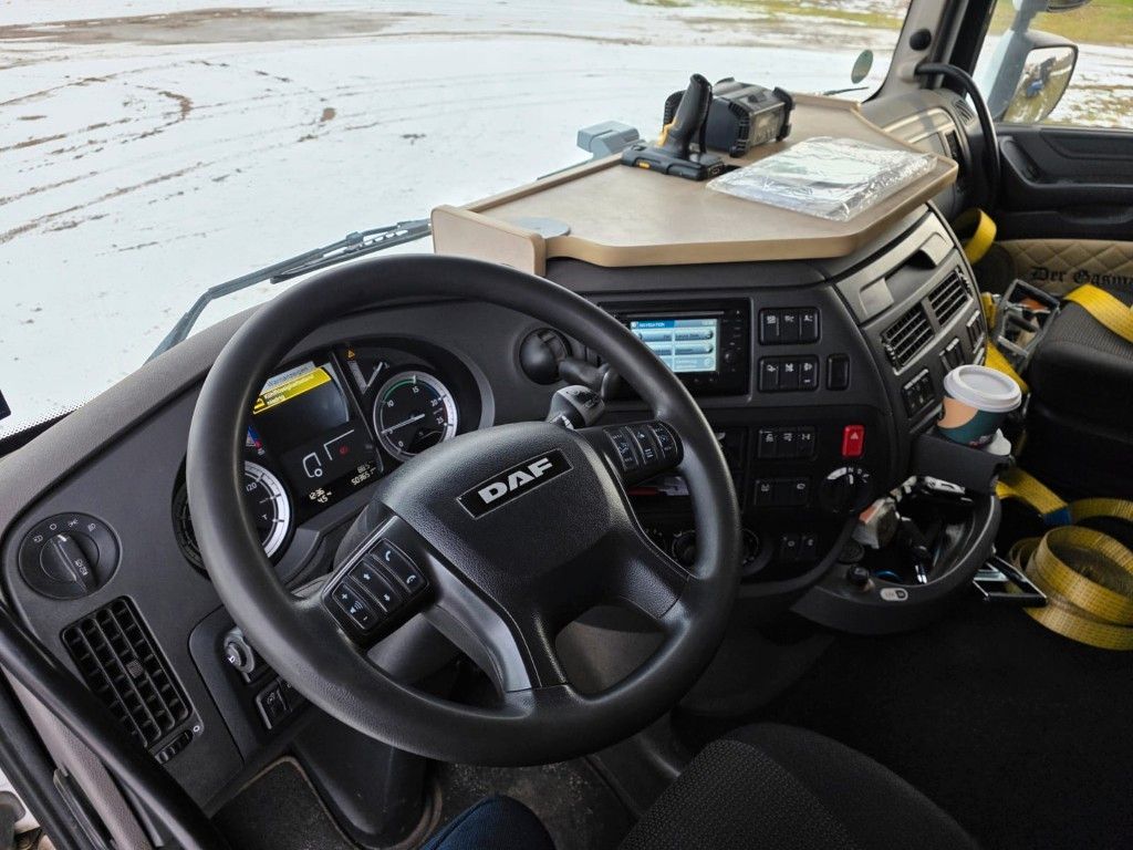 Fahrzeugabbildung DAF XF 510 BDF, ZF mit Brücks und Hänger+Brücke, ADR