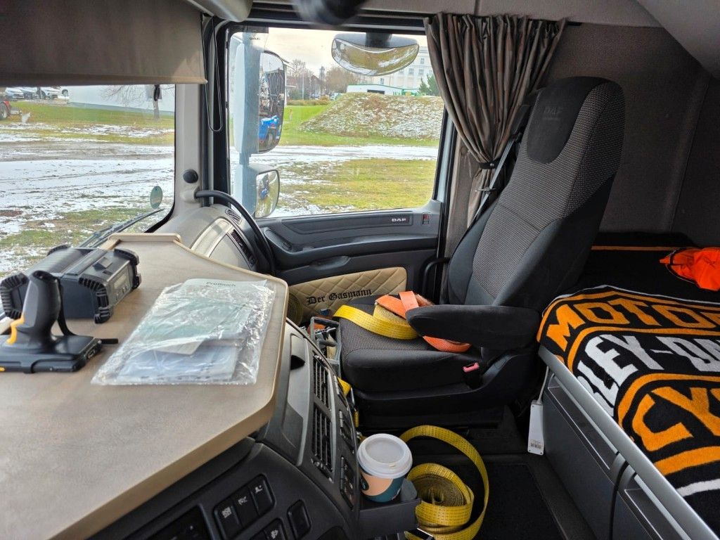 Fahrzeugabbildung DAF XF 510 BDF, ZF mit Brücks und Hänger+Brücke, ADR