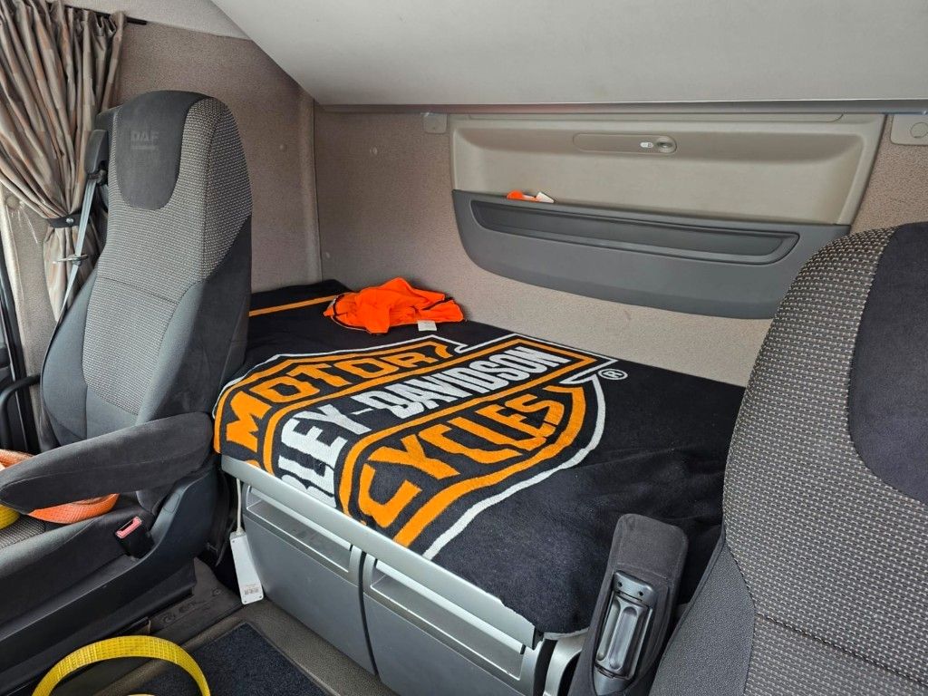 Fahrzeugabbildung DAF XF 510 BDF, ZF mit Brücks und Hänger+Brücke, ADR