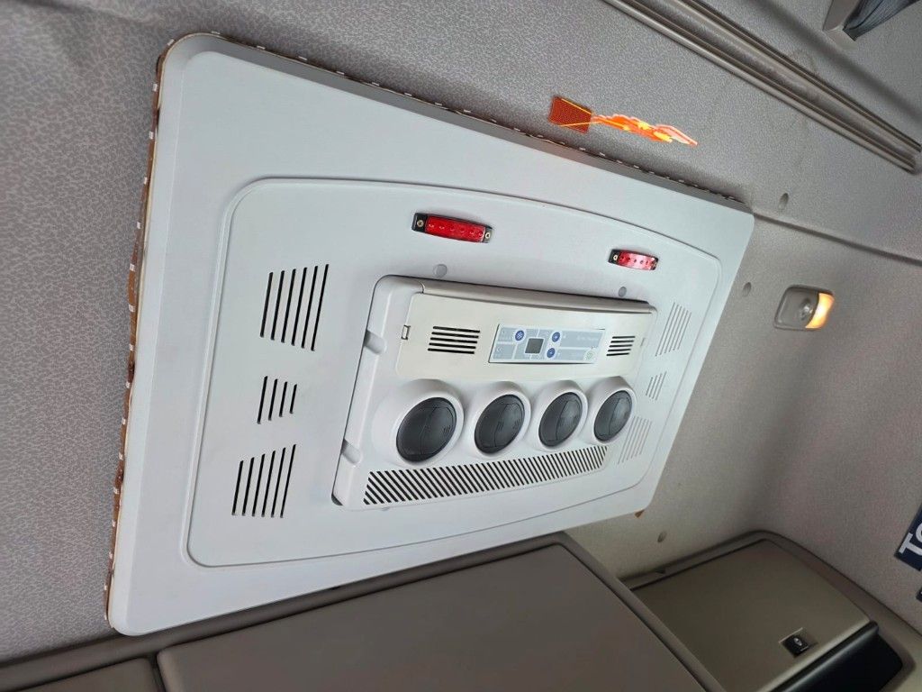 Fahrzeugabbildung DAF XF 510 BDF, ZF mit Brücks und Hänger+Brücke, ADR