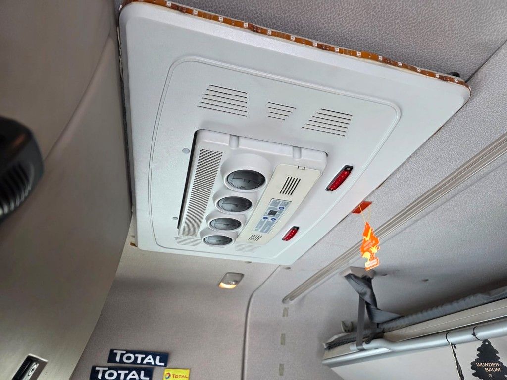 Fahrzeugabbildung DAF XF 510 BDF, ZF mit Brücks und Hänger+Brücke, ADR