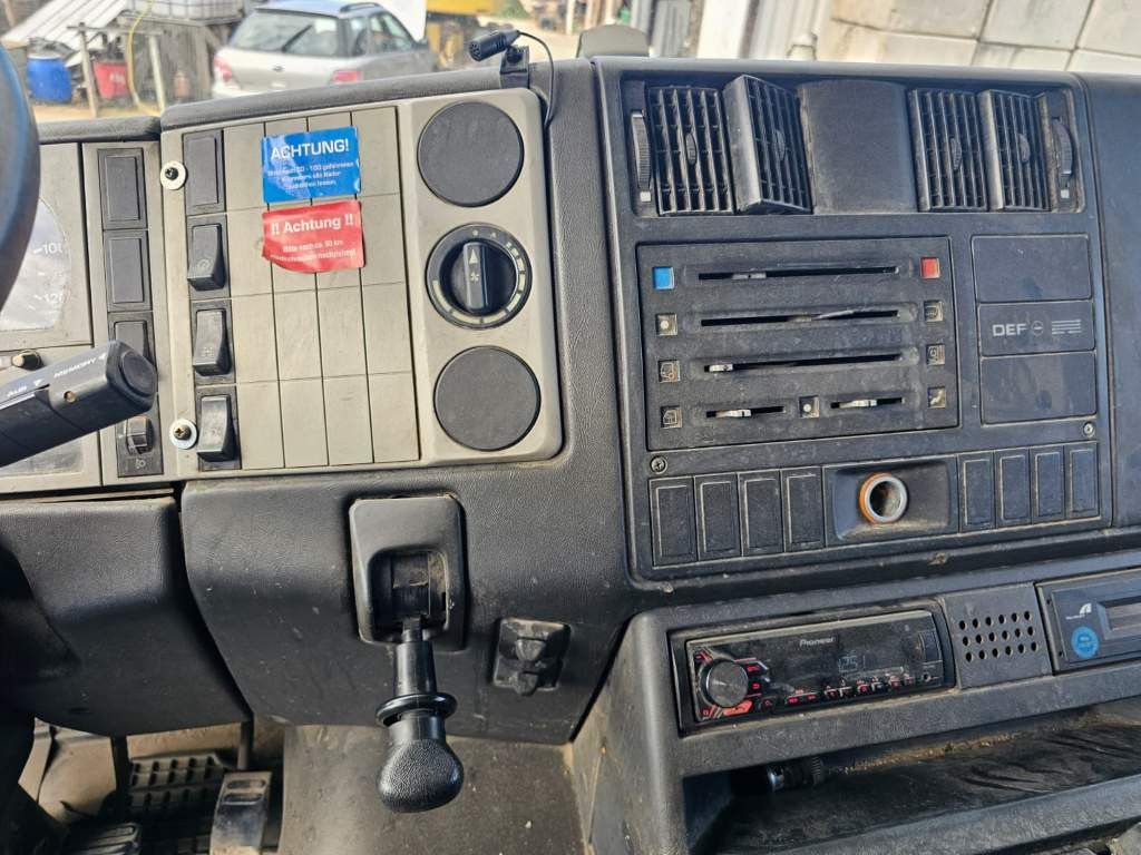 Fahrzeugabbildung MAN 26.293 6x4 Betonmi. 8 cbm Intermix Trommel v2001