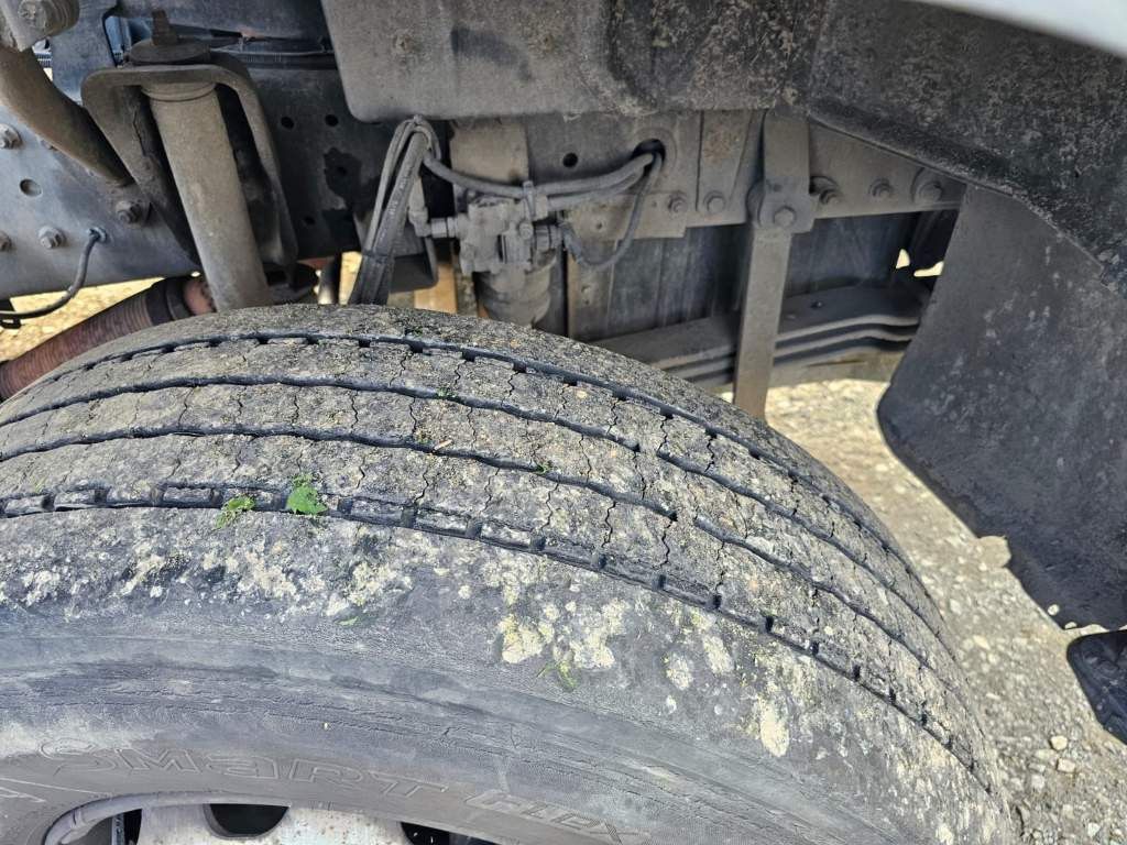 Fahrzeugabbildung MAN 26.293 6x4 Betonmi. 8 cbm Intermix Trommel v2001