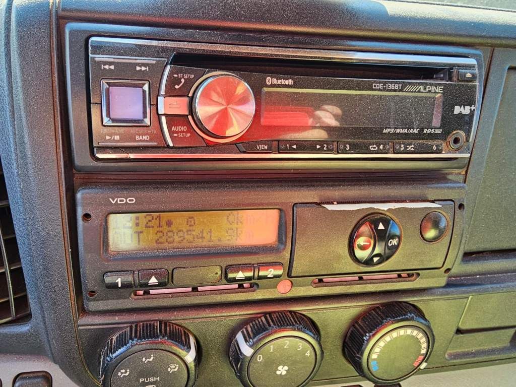 Fahrzeugabbildung FUSO 7C15 Palfinger Absetzer