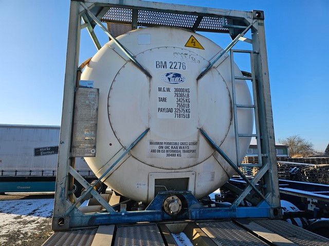 Fahrzeugabbildung Vanhool Tankchassis + Tankcontainer,363.054 Km