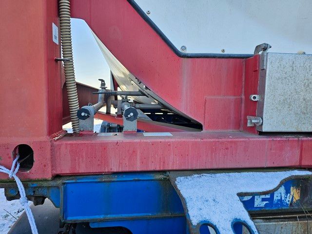 Fahrzeugabbildung Schmitz Cargobull 20" Tankconatinerchassis + Tankcontainer