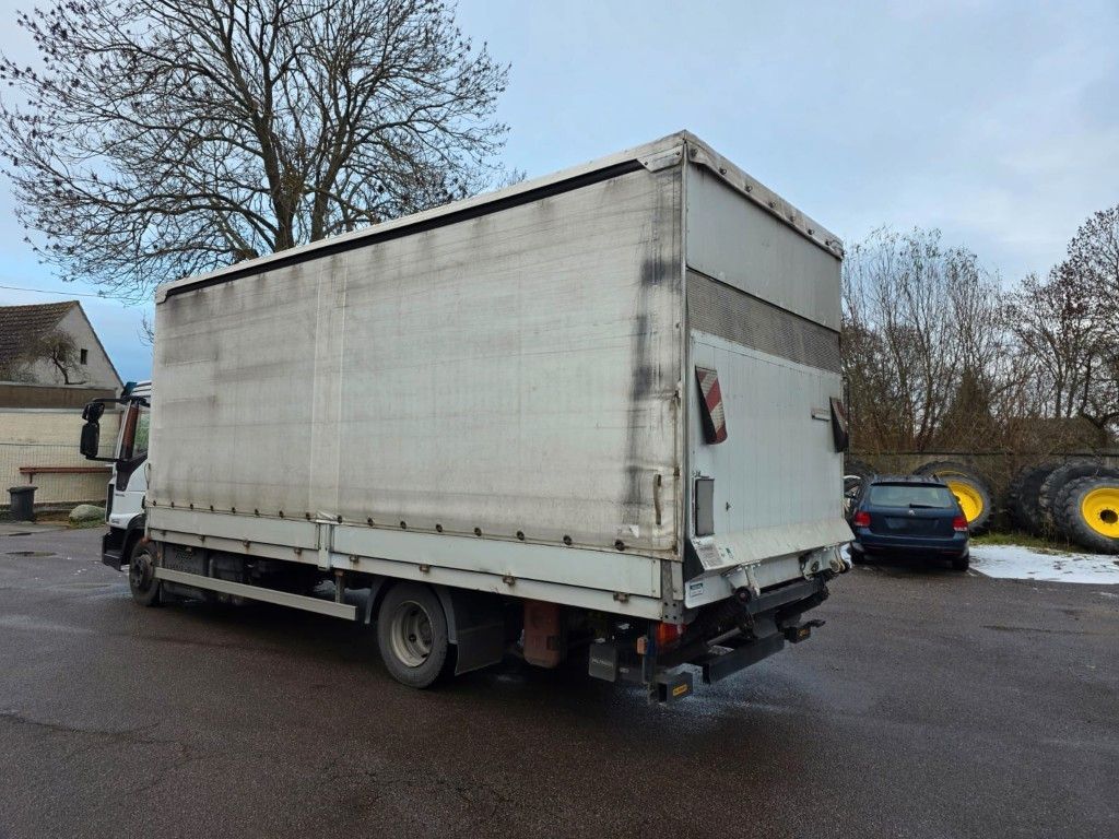 Fahrzeugabbildung Iveco 80-220 Eurocargo, Gardine, ladebordwand