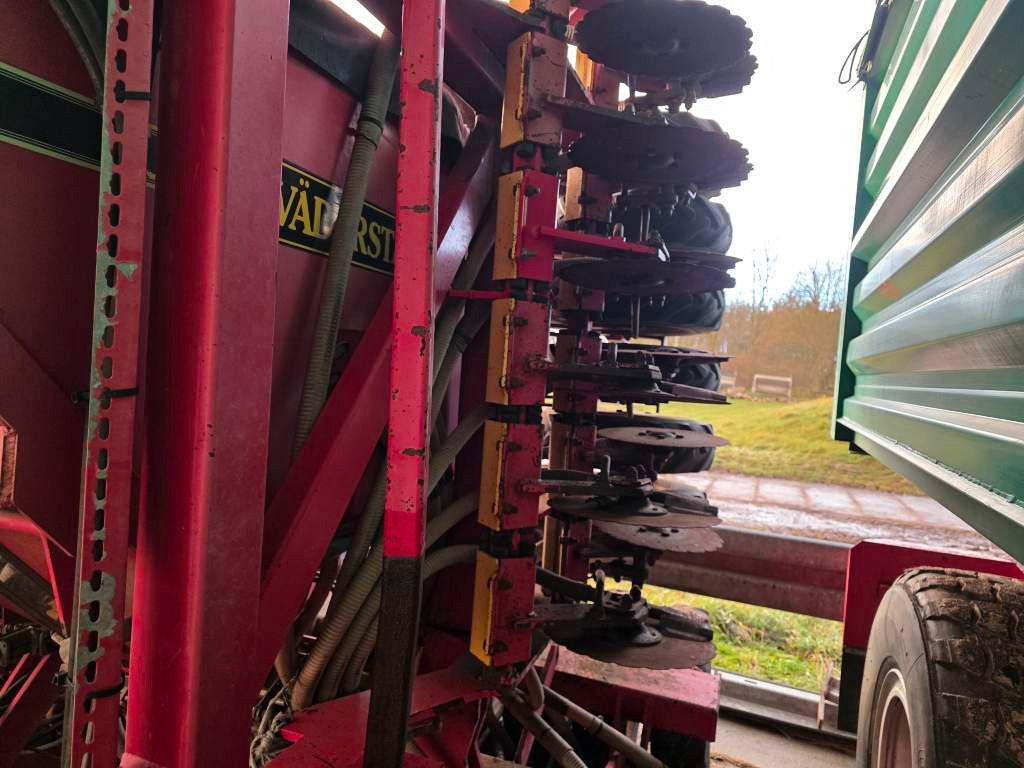 Fahrzeugabbildung Andere Väderstad RD 600 P Drille