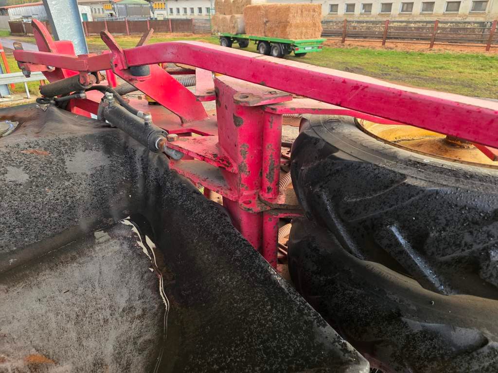 Fahrzeugabbildung Andere Väderstad RD 600 P Drille