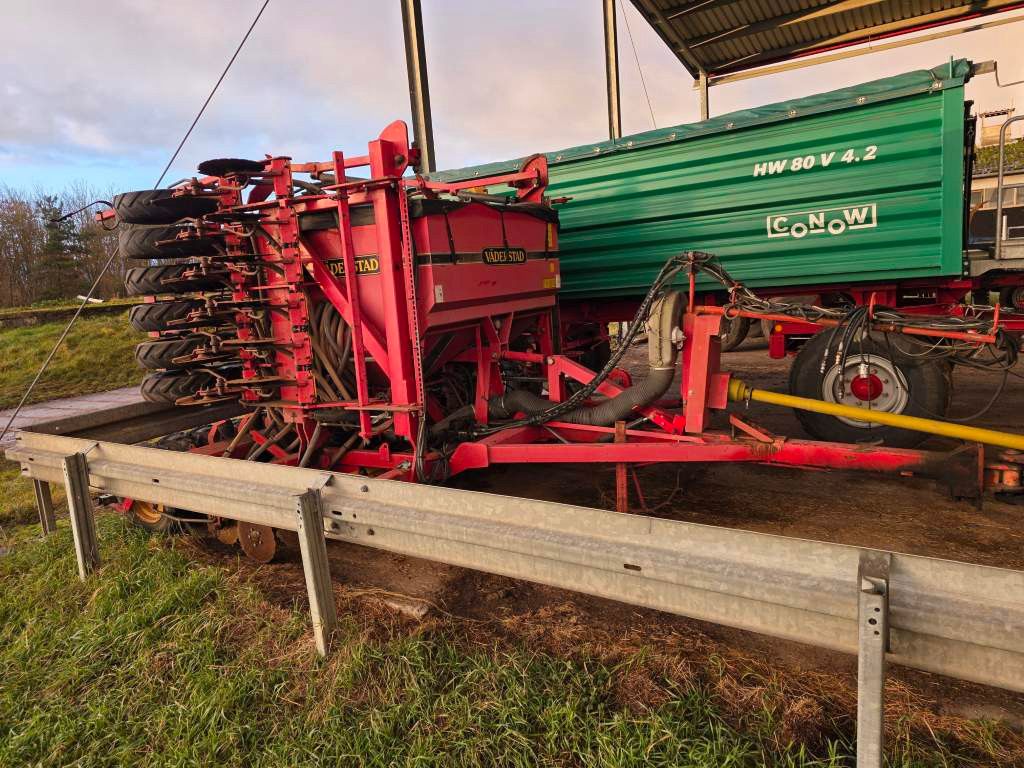 Fahrzeugabbildung Andere Väderstad RD 600 P Drille