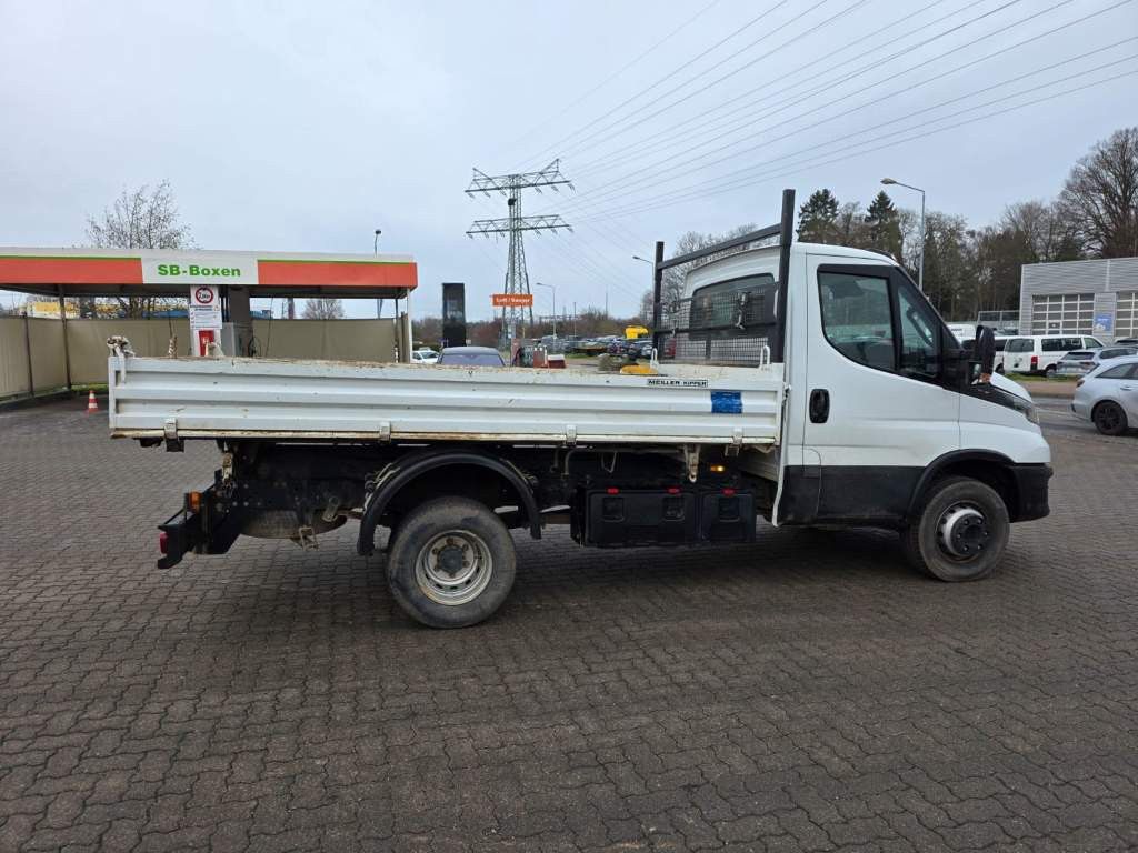 Fahrzeugabbildung Iveco 70C18 3-Seiten-Kipper, AHK, Klima