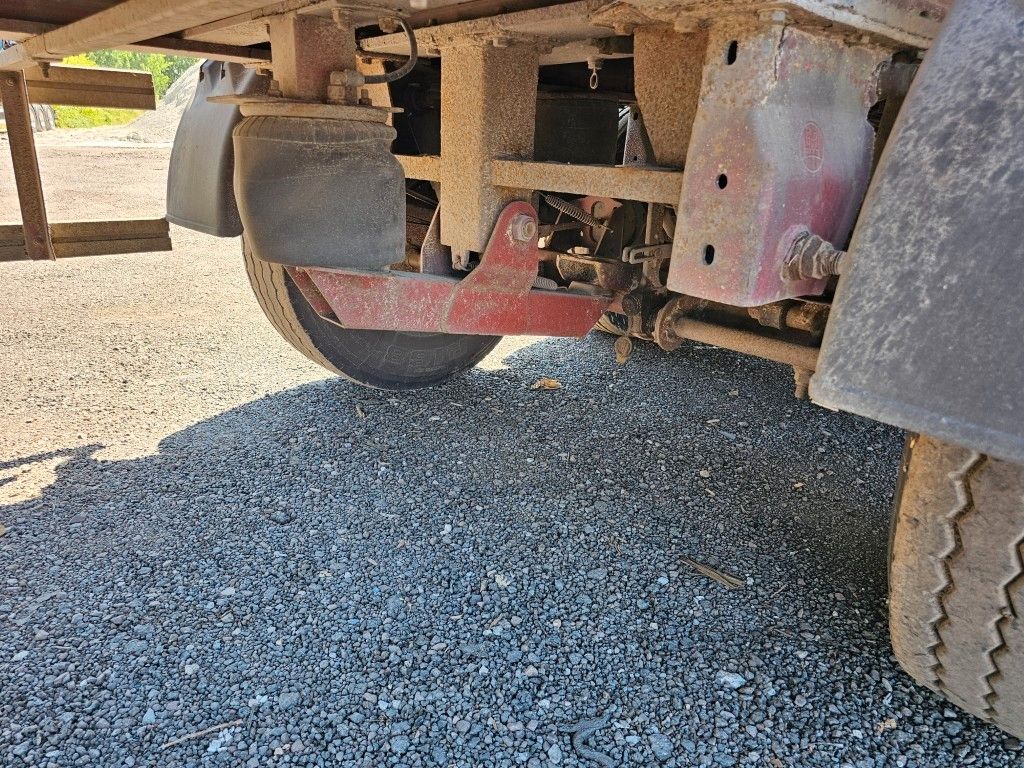 Fahrzeugabbildung Carnehl ca. 44 cbm Getreidekipper, Lift, BPS, kornschieb