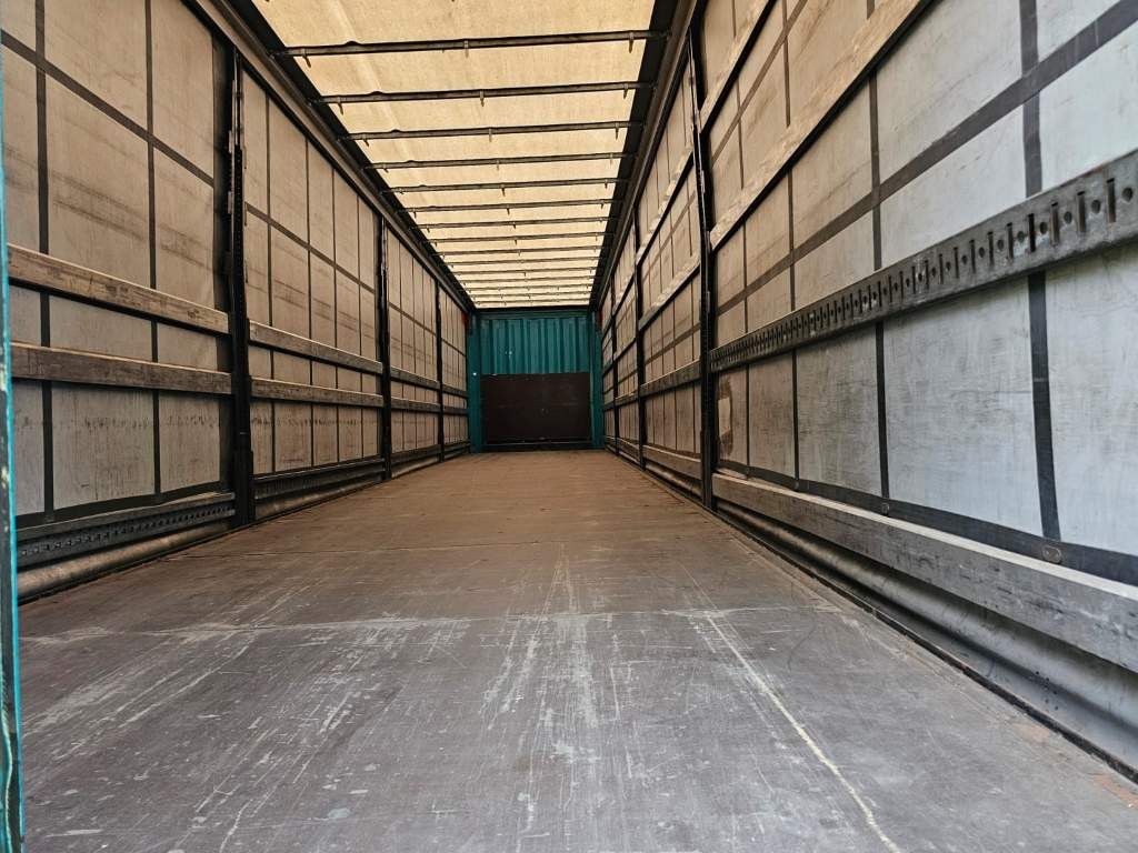 Fahrzeugabbildung Krone Gardine Standard, Plaettenkasten, Liftachse