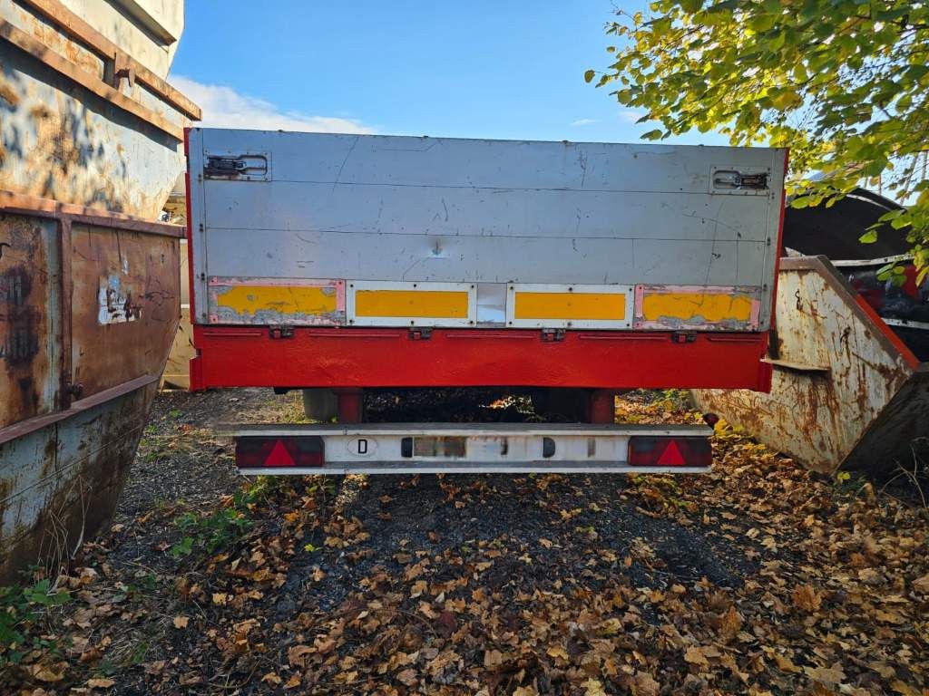 Fahrzeugabbildung Renders Bordwandsattel, Lift, 4 x Steckdose für Verbreit