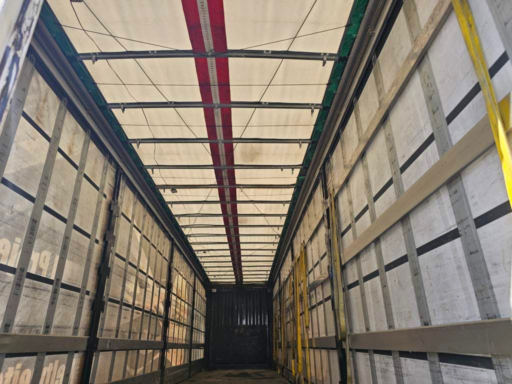 Fahrzeugabbildung Krone Gardine Mega, Anti Eis Dach,2 Liftachse,Hubdach