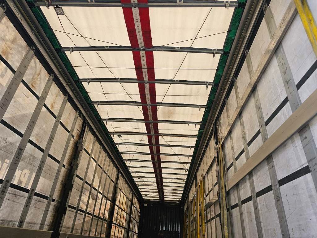 Fahrzeugabbildung Krone Gardine Mega, Anti Eis Dach,2 Liftachse,Hubdach