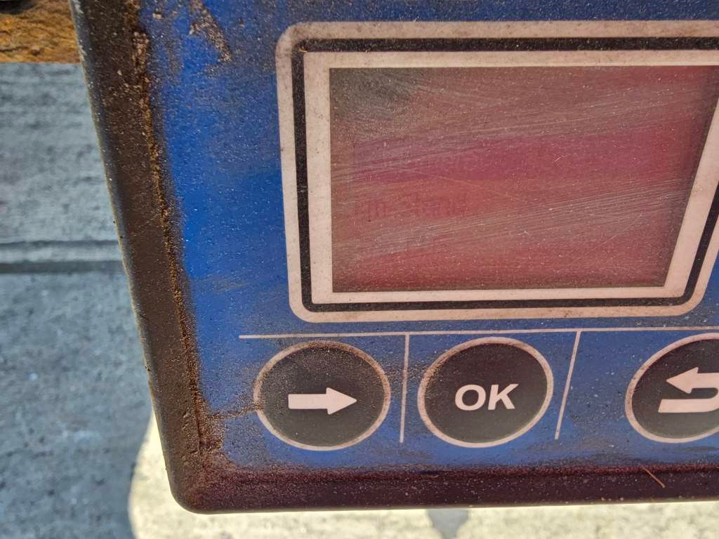 Fahrzeugabbildung Krone Gardine Mega, Anti Eis Dach,2 Liftachse,Hubdach