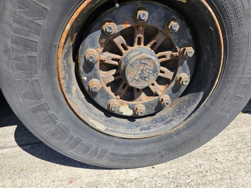 Fahrzeugabbildung Krone Gardine Mega, Anti Eis Dach,2 Liftachse,Hubdach